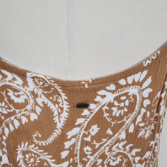 O'Neil Bonni asymmetrical criss cross strap dress - Picture 3 of 8